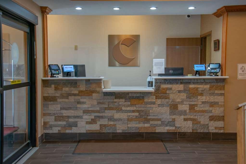 Comfort Inn Huntington Near University Interior photo