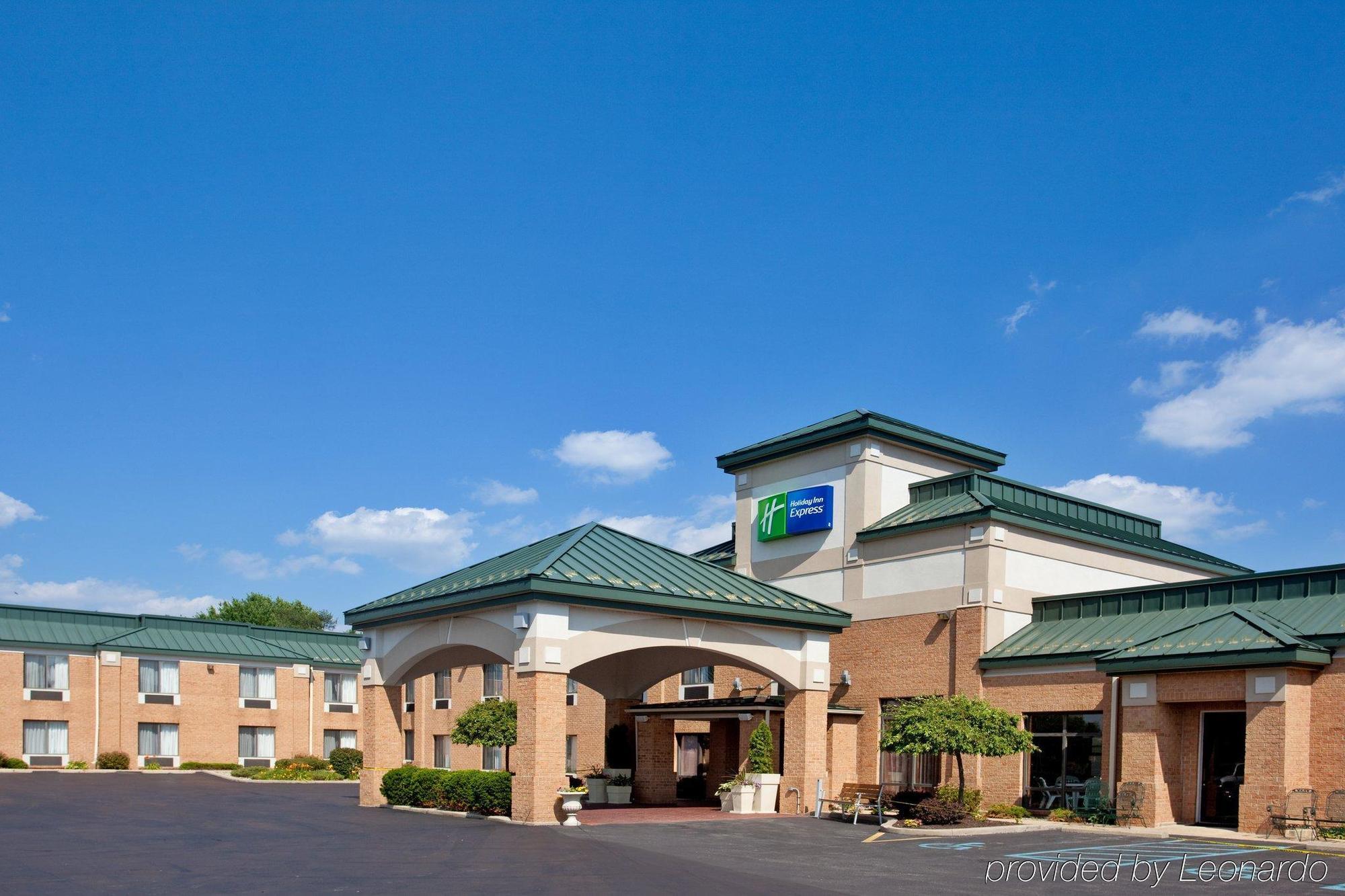 Comfort Inn Huntington Near University Exterior photo